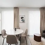 Design - Via Genova 58 Apartment