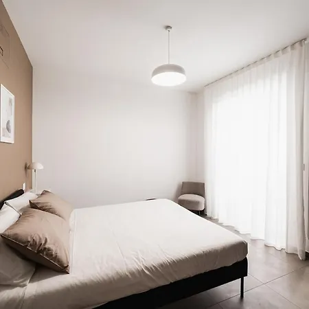 Pescara Inn Design Apartment - Via Genova 58 Διαμέρισμα Πεσκάρα