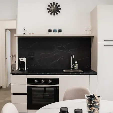Design - Via Genova 58 *